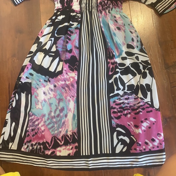 Bisou Bisou Cold Shoulder Dress - Picture 4 of 6